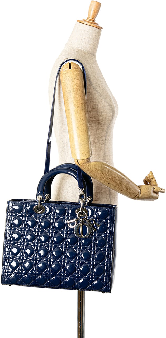 Dior Large Patent Cannage Lady Dior Blauw