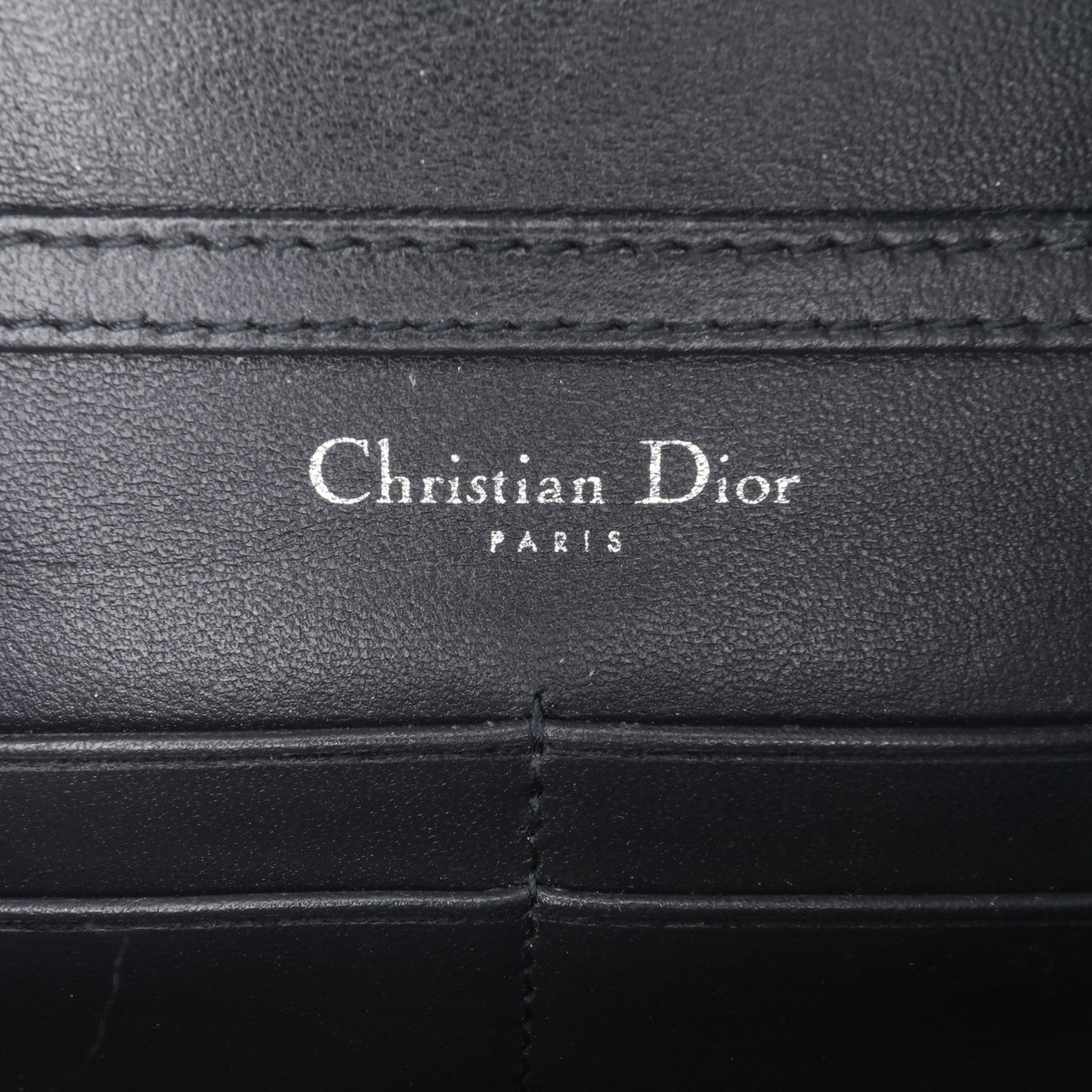 Dior Metallic Patent Microcannage Diorama Wallet on Chain Zilver