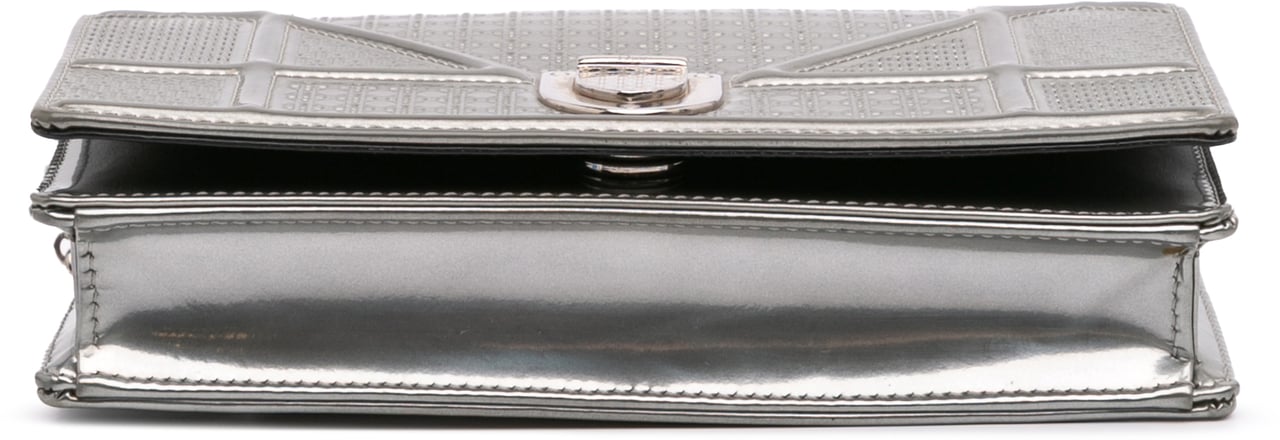Dior Metallic Patent Microcannage Diorama Wallet on Chain Zilver