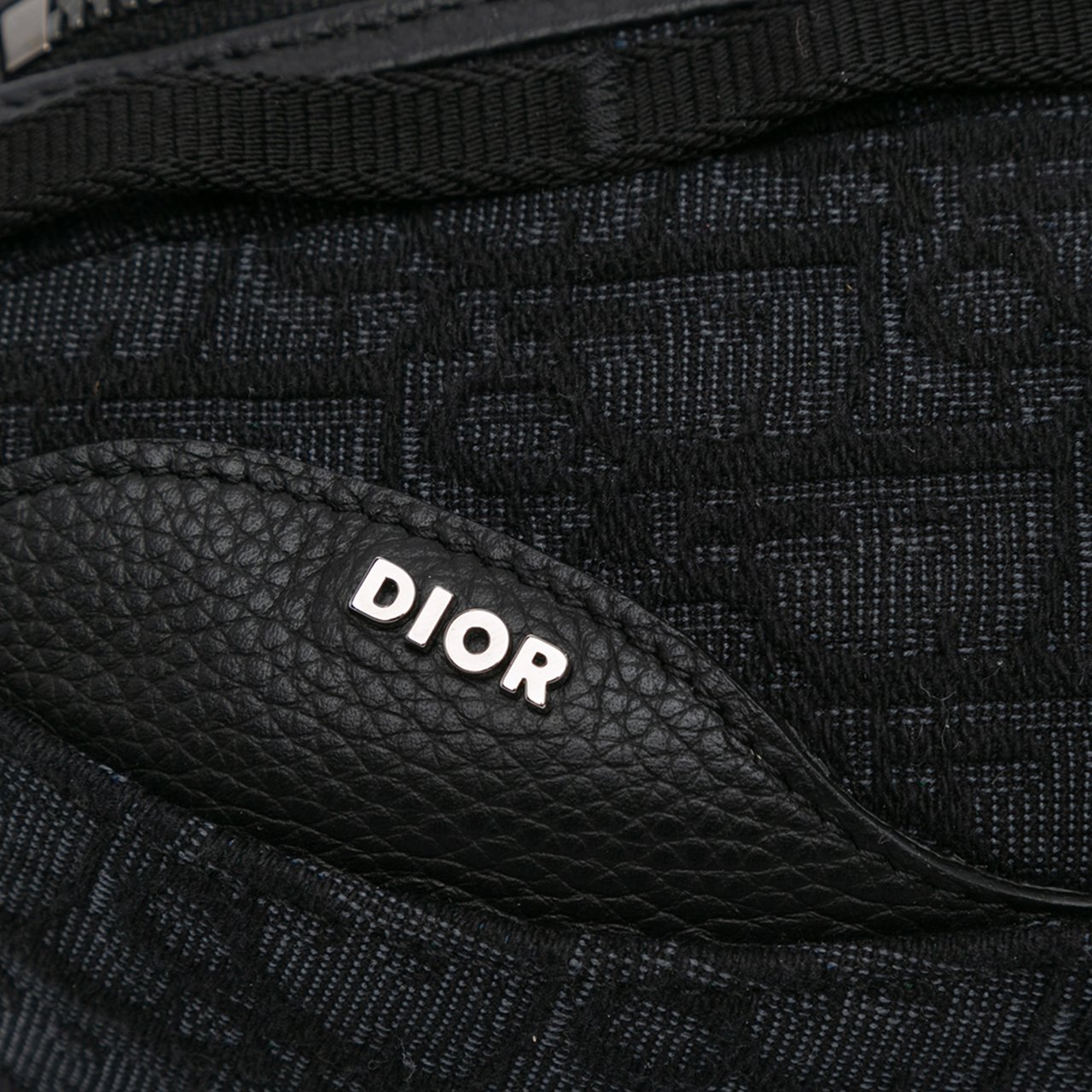 Dior Oblique Scarab Sling Zwart
