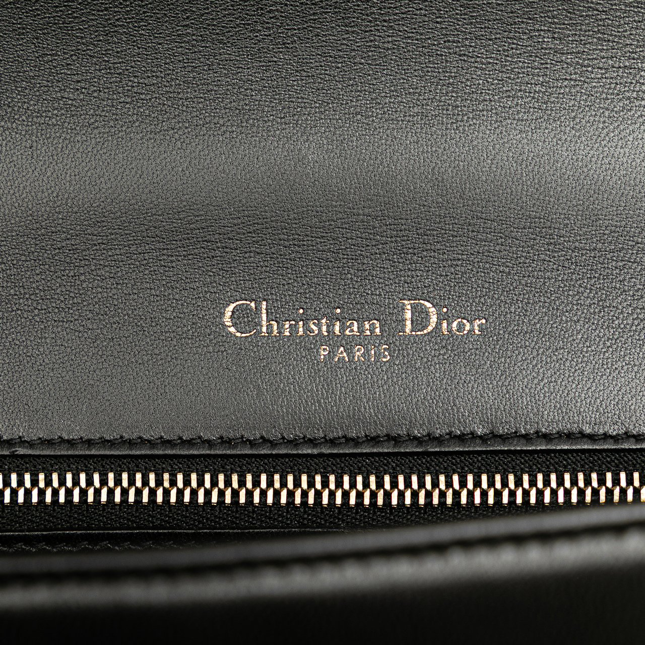 Dior Medium Calfskin Crystal Embroidered Diorama Flap Zwart