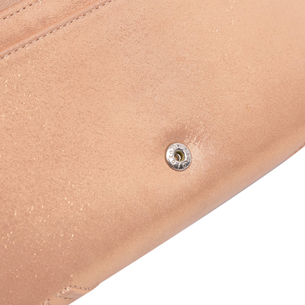 Dior Metallic Grained Calfskin Diorama Wallet on Chain Goud