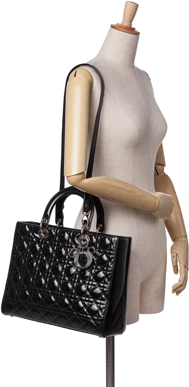 Dior Large Patent Cannage Lady Dior Zwart