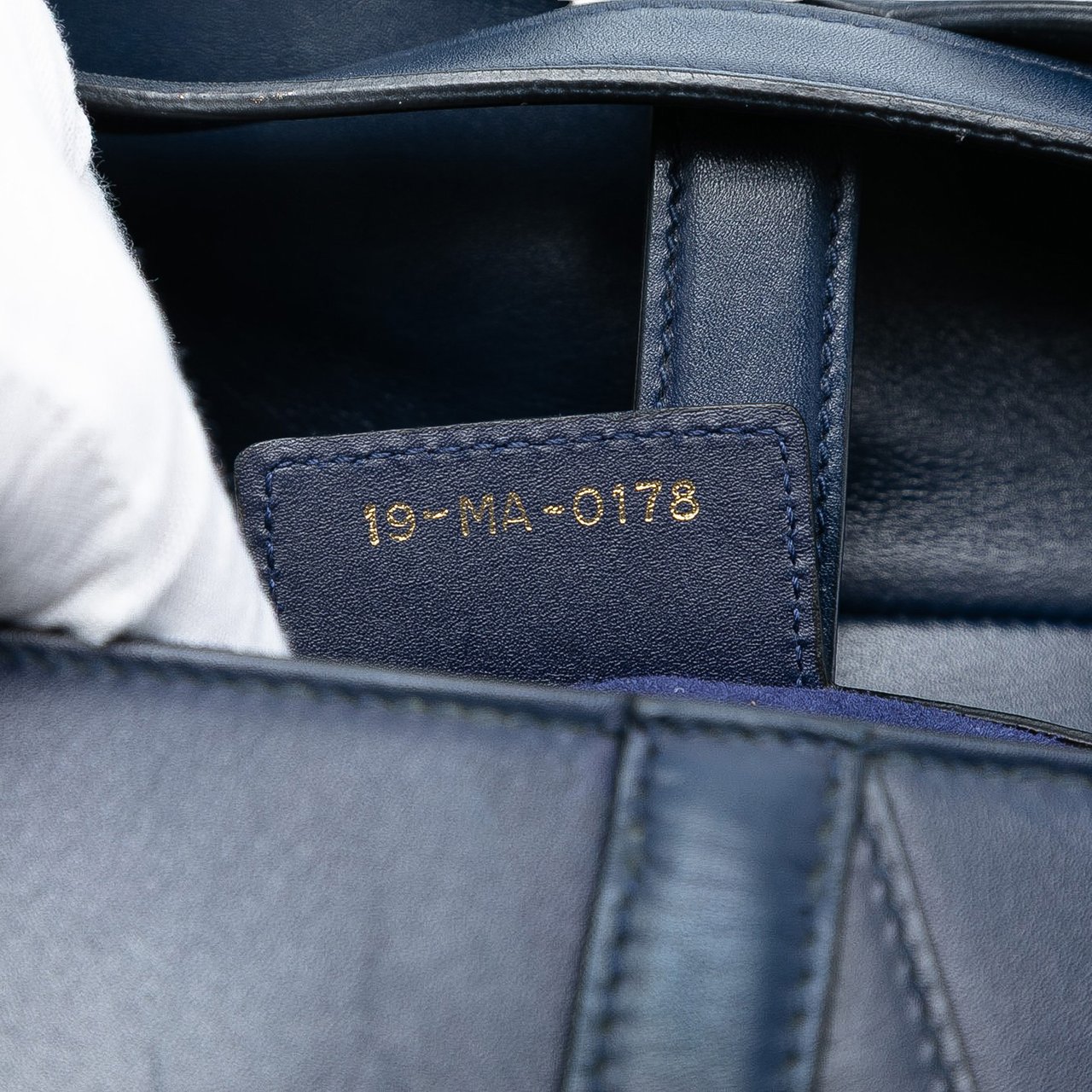 Dior Smooth Calfskin Saddle Bag Blauw