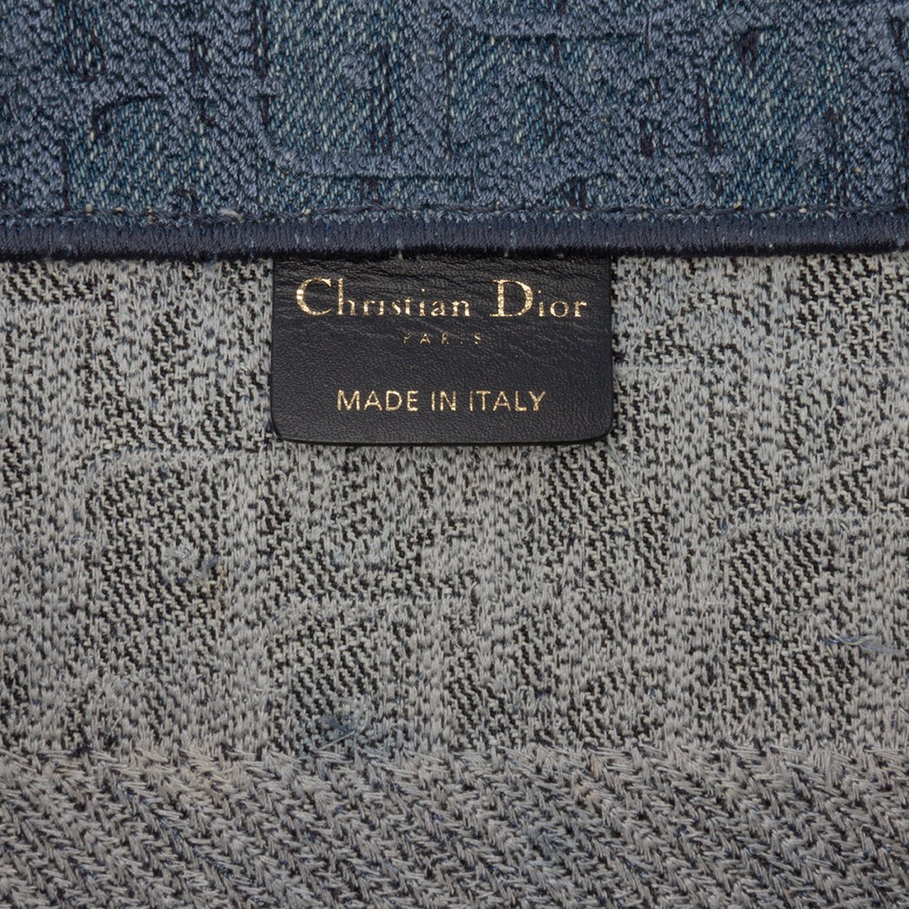 Dior Medium Oblique Denim Book Tote Blauw