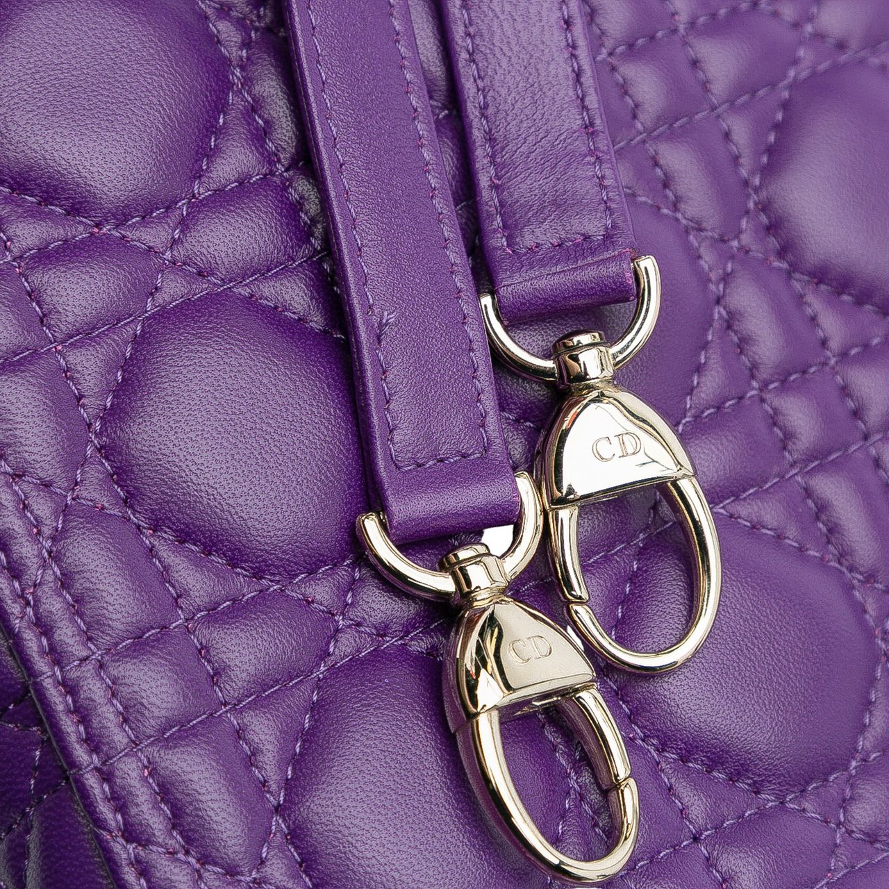 Dior Large Lambskin Cannage Lady Dior Paars