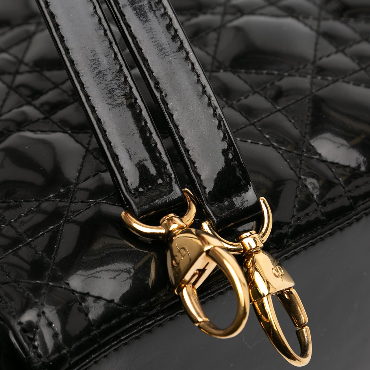 Dior Medium Patent Cannage Lady Dior Zwart