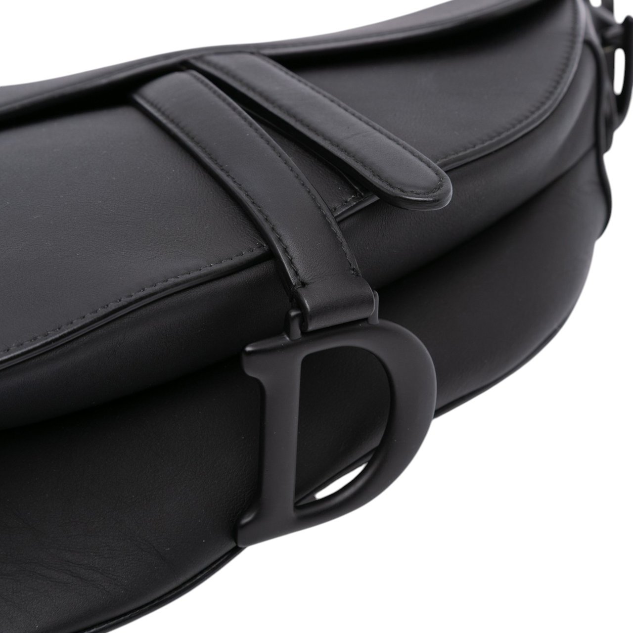 Dior Ultra Matte Calfskin Saddle Bag Zwart