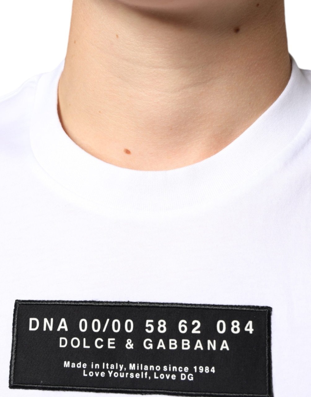 Dolce & Gabbana White Cotton DG Applique Casual T-shirt Wit