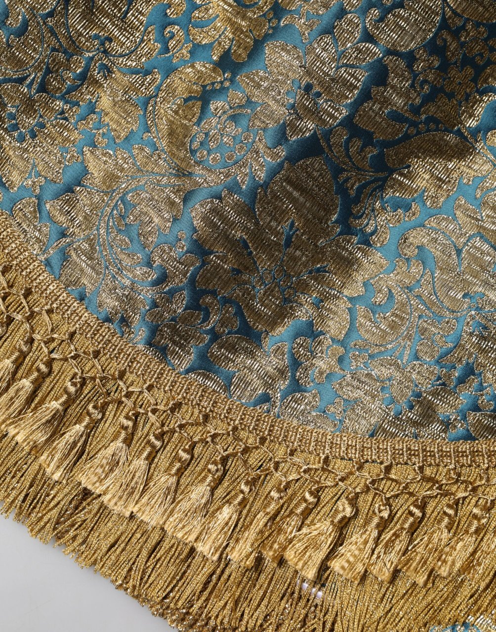 Dolce & Gabbana Blue Floral Jacquard Tasseled Mini Skirt Blauw