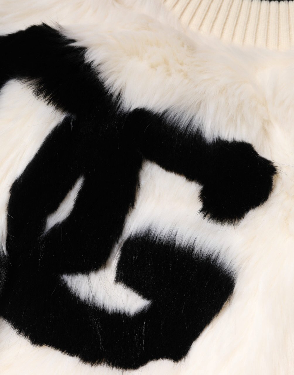 Dolce & Gabbana White Cropped Faux Fur DG Sweatshirt Sweater Divers