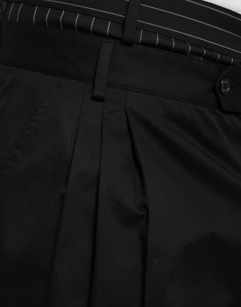 Dolce & Gabbana Black Cotton Stretch Cargo Bermuda Shorts Zwart