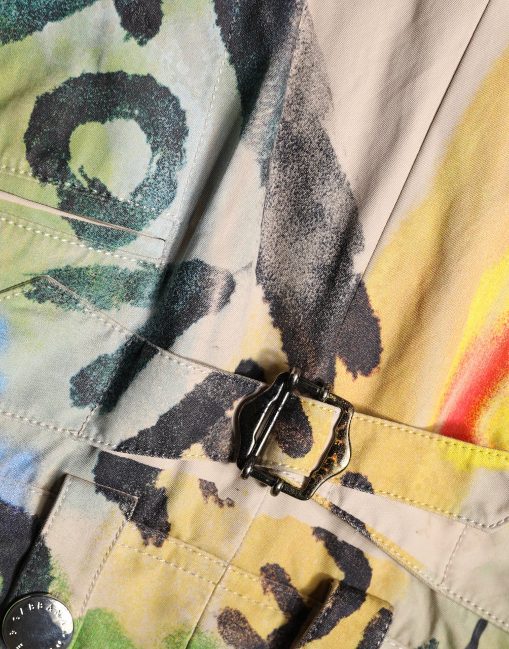 Dolce & Gabbana Multicolor Graffiti HighWaist Bermuda Shorts Divers