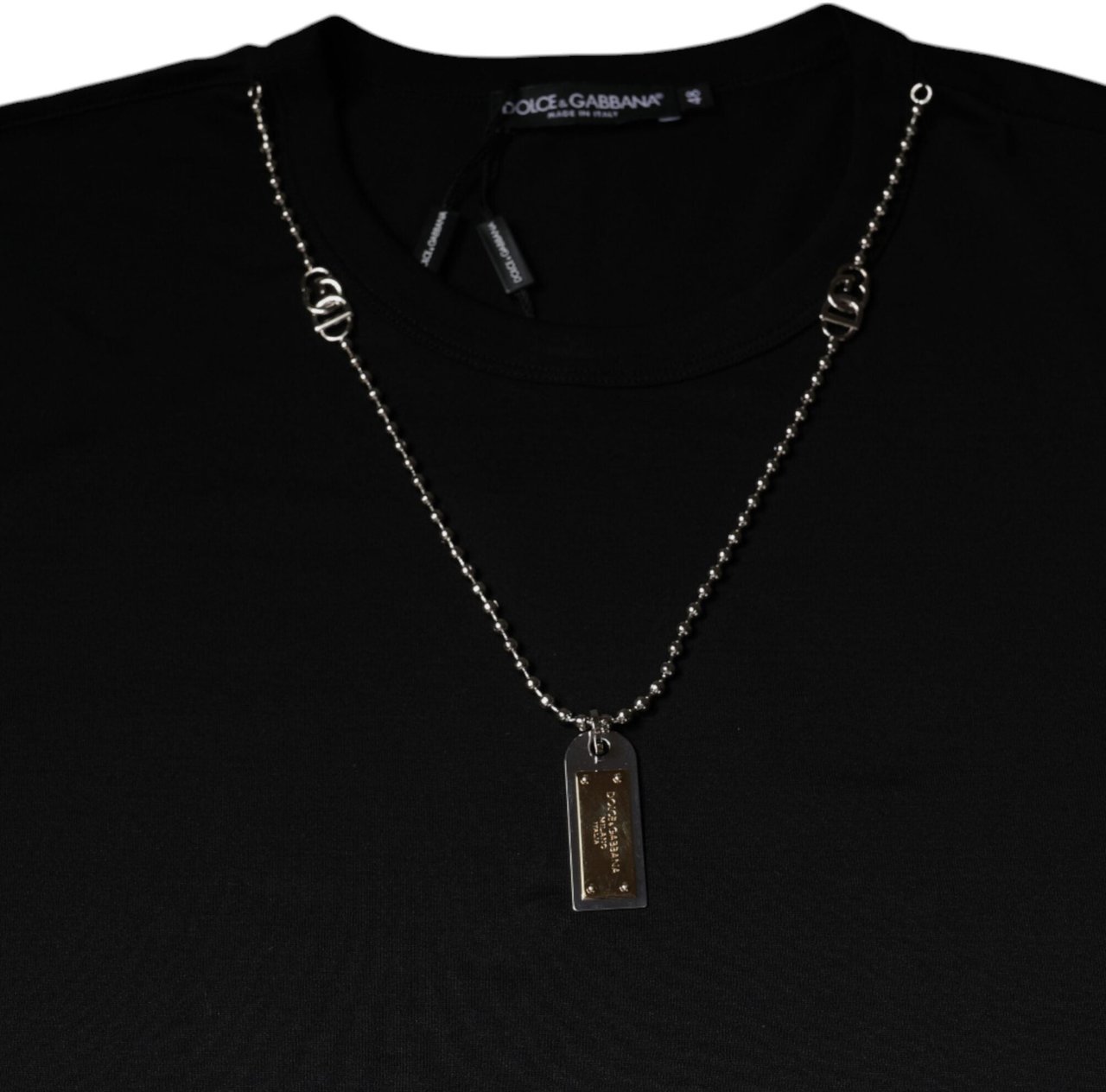 Dolce & Gabbana Black Cotton Necklace Embellished T-shirt Zwart