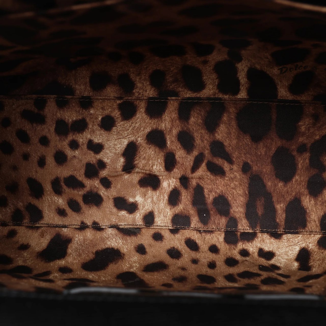 Dolce & Gabbana Sicily Dauphine Leather Handbag in Black Zwart