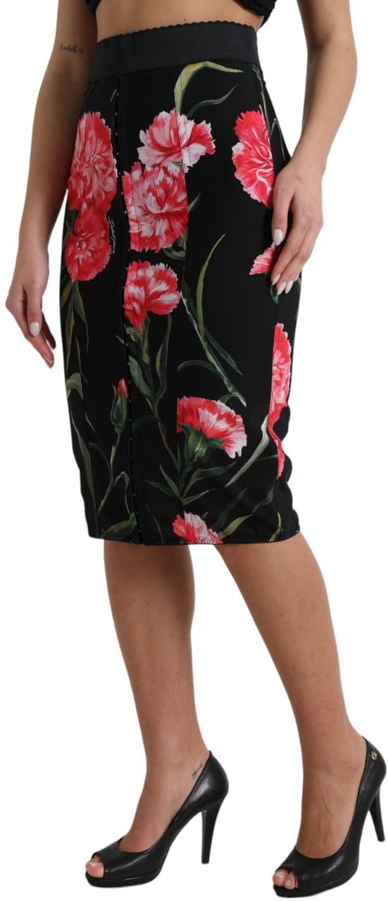 Dolce & Gabbana Black Carnation Pencil Cut Knee Length Skirt Zwart