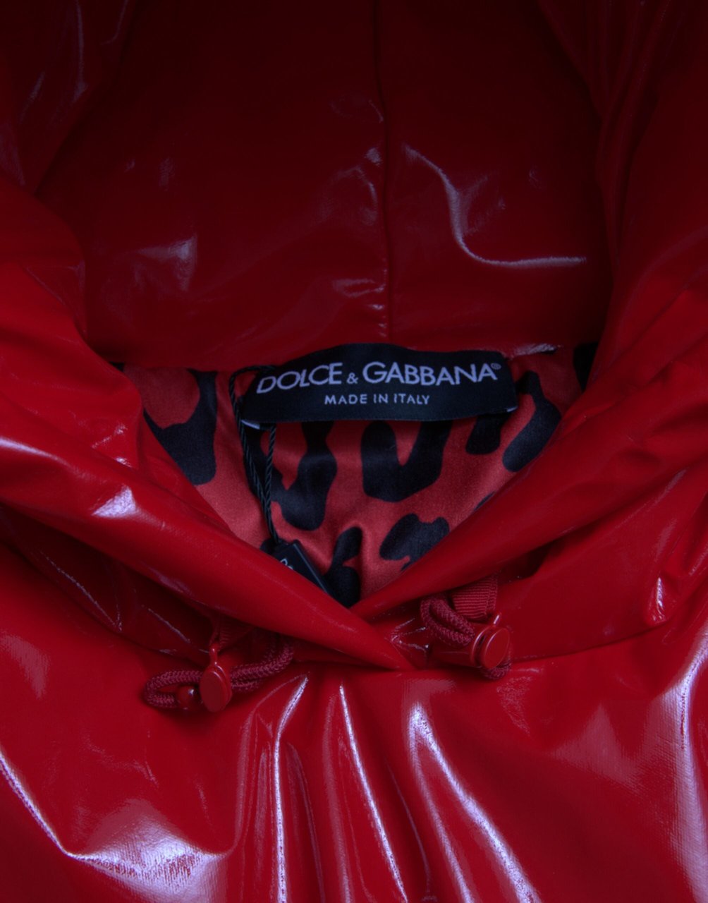 Dolce & Gabbana Shiny Red Hooded Cropped Short Coat Jacket Rood