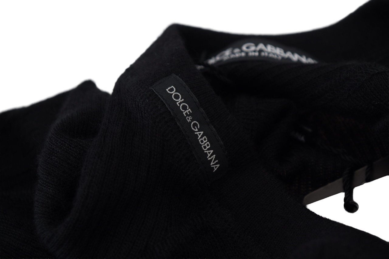 Dolce & Gabbana Black Cashmere Button Pullover Sweater Zwart