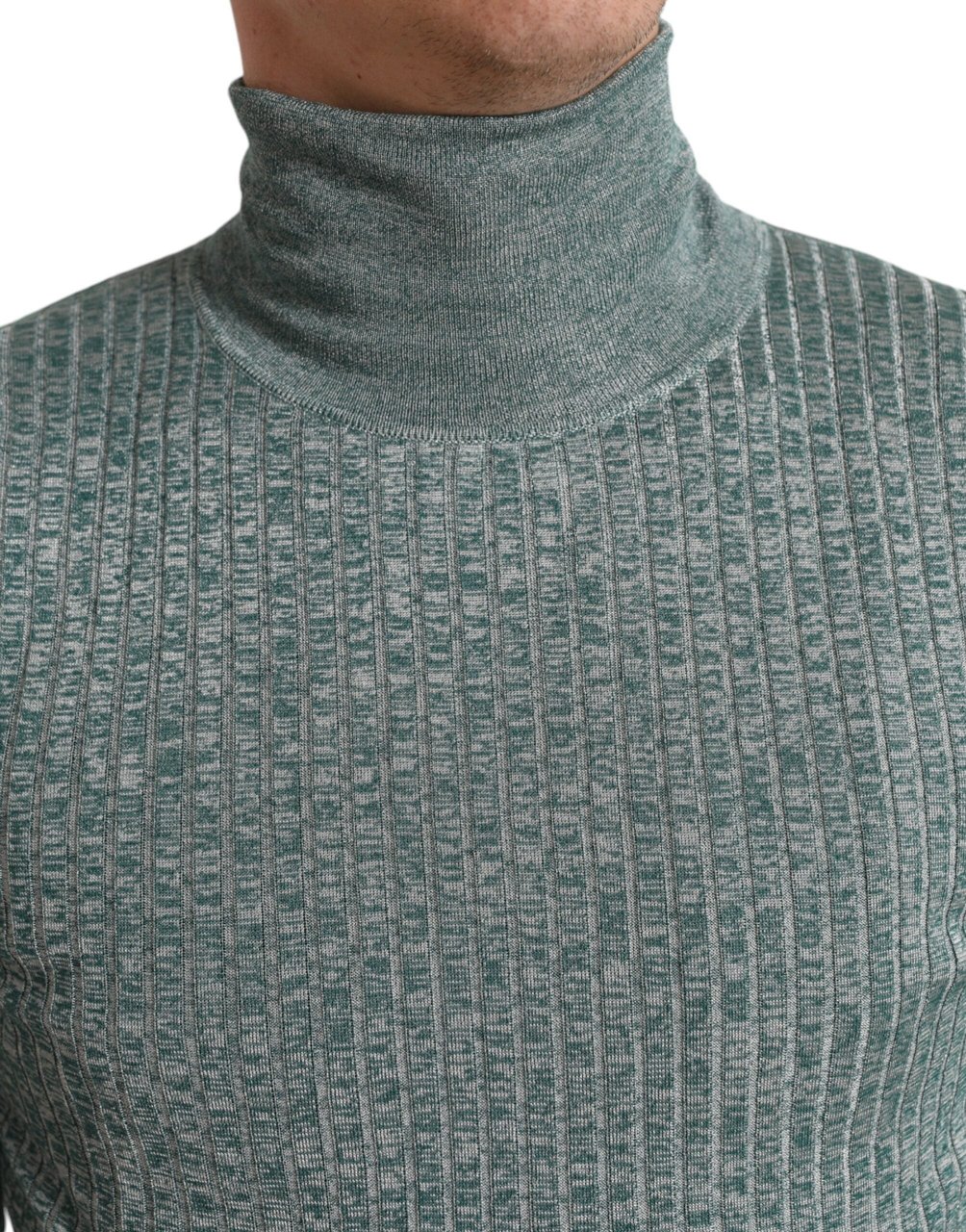 Dolce & Gabbana Green Polyester Turtleneck Pullover Sweater Groen