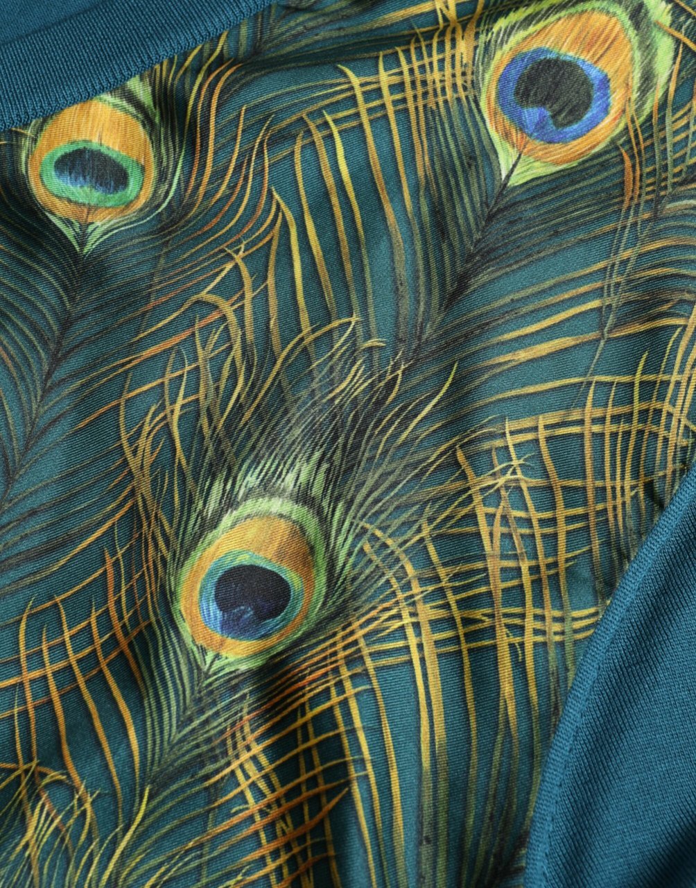 Dolce & Gabbana Green Peacock Feather Pullover Sweater Paars