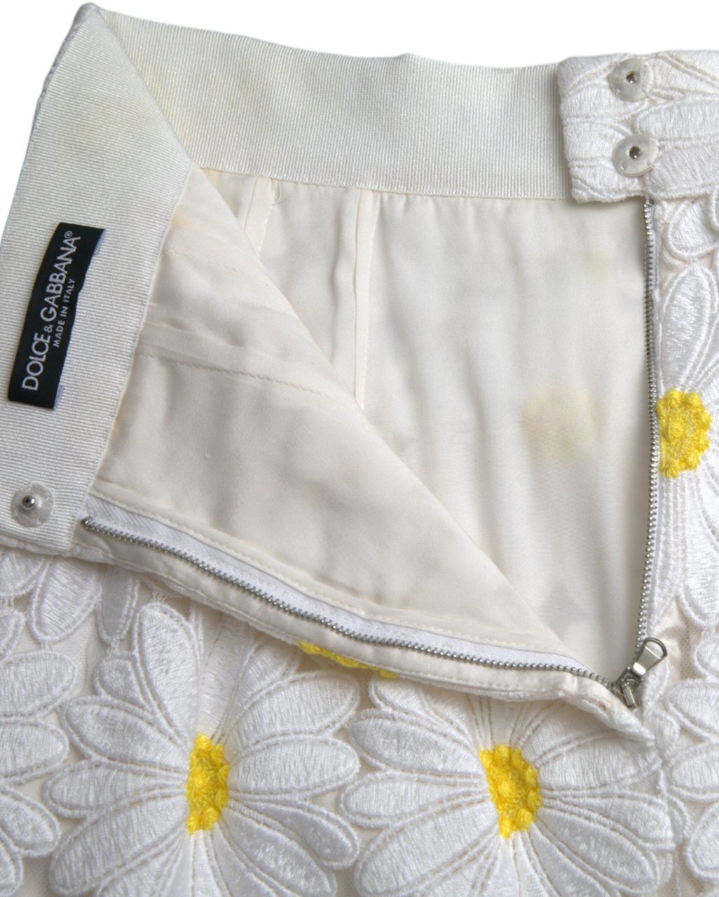 Dolce & Gabbana White Floral Pencil Straight Lace Skirt Wit