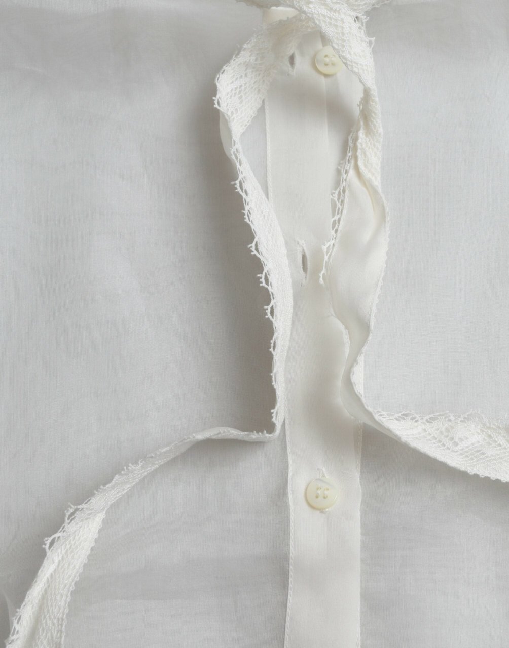 Dolce & Gabbana White Silk Long Sleeves Ascot Collar Top Wit
