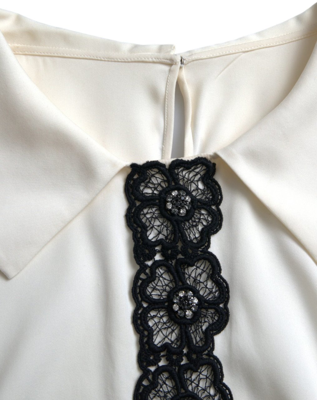 Dolce & Gabbana Off White Silk Lace Trim Short Sleeves Top Wit