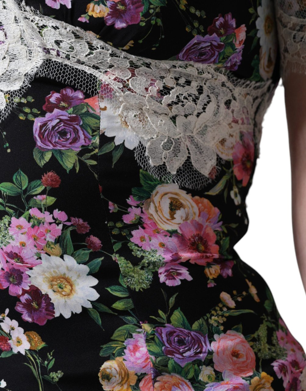 Dolce & Gabbana Black Floral Lace Short Sleeves Blouse Top Zwart