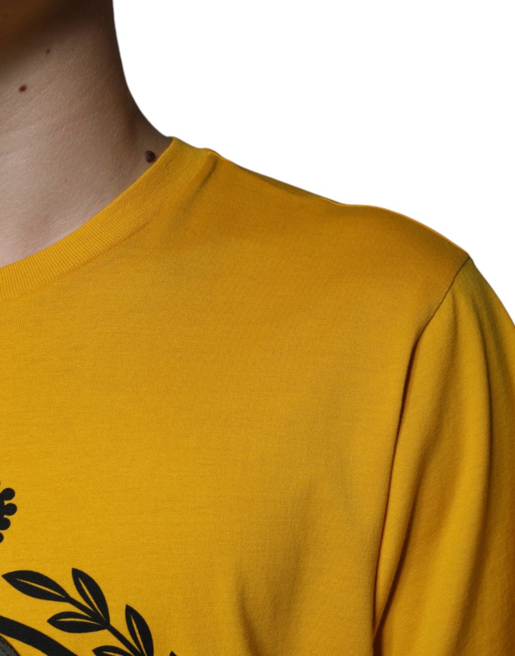 Dolce & Gabbana White Yellow Logo Print Short Sleeve T-shirt Divers