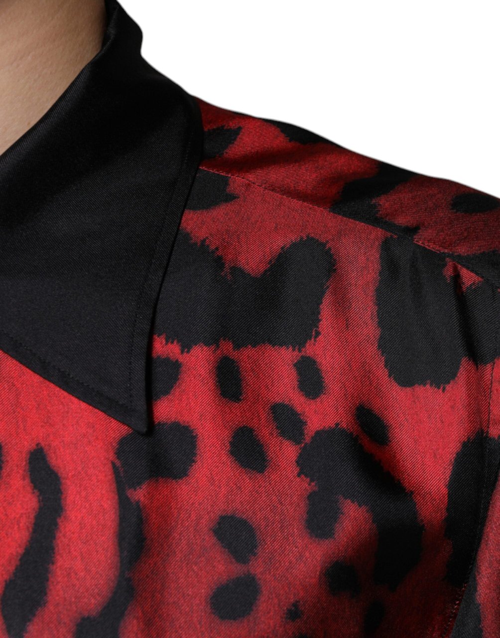 Dolce & Gabbana Red Leopard Silk Button Down Casual Shirt Rood