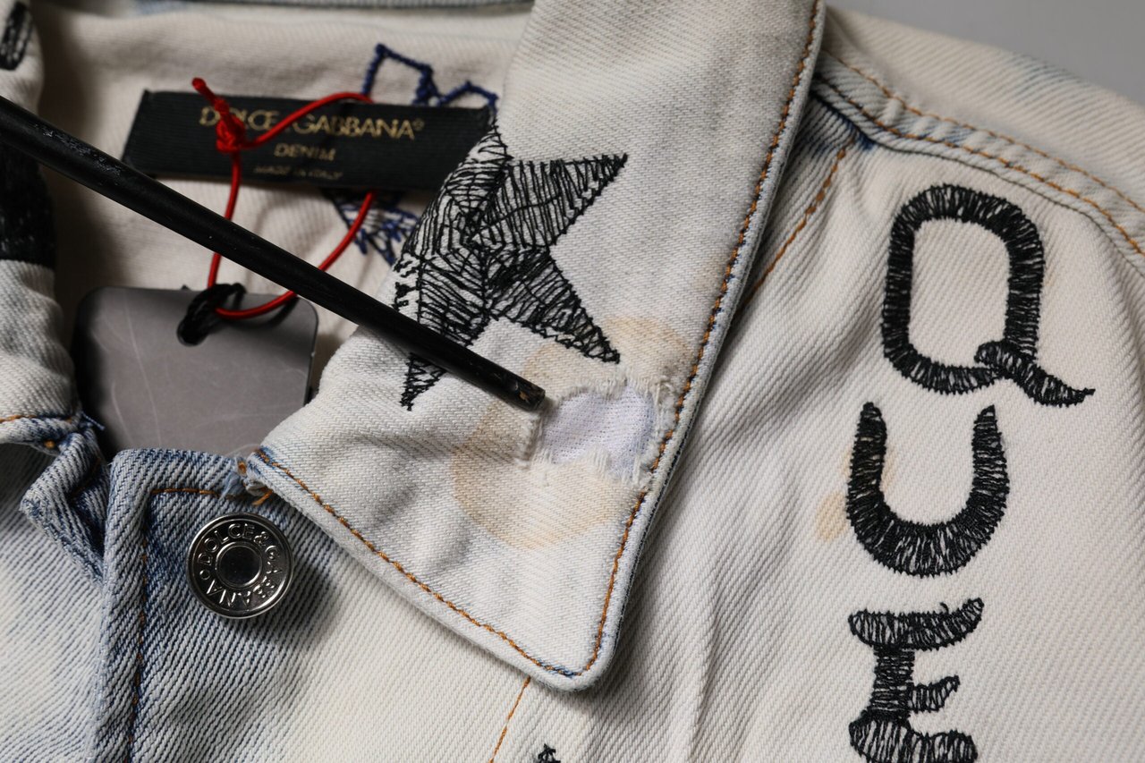 Dolce & Gabbana Light Blue Graffiti Button Down Denim Jacket Lichtblauw