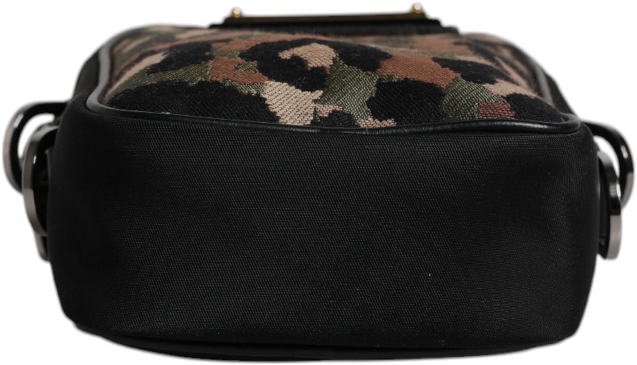 Dolce & Gabbana Multicolor Leopard Jacquard Logo Plaque Neck Strap Bag Zwart