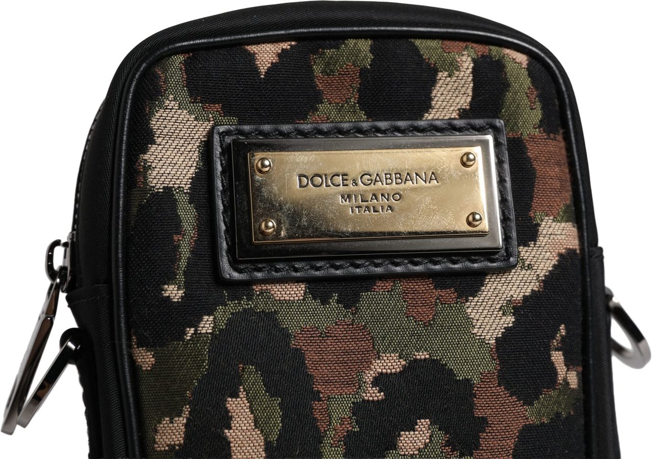 Dolce & Gabbana Multicolor Leopard Jacquard Logo Plaque Neck Strap Bag Zwart