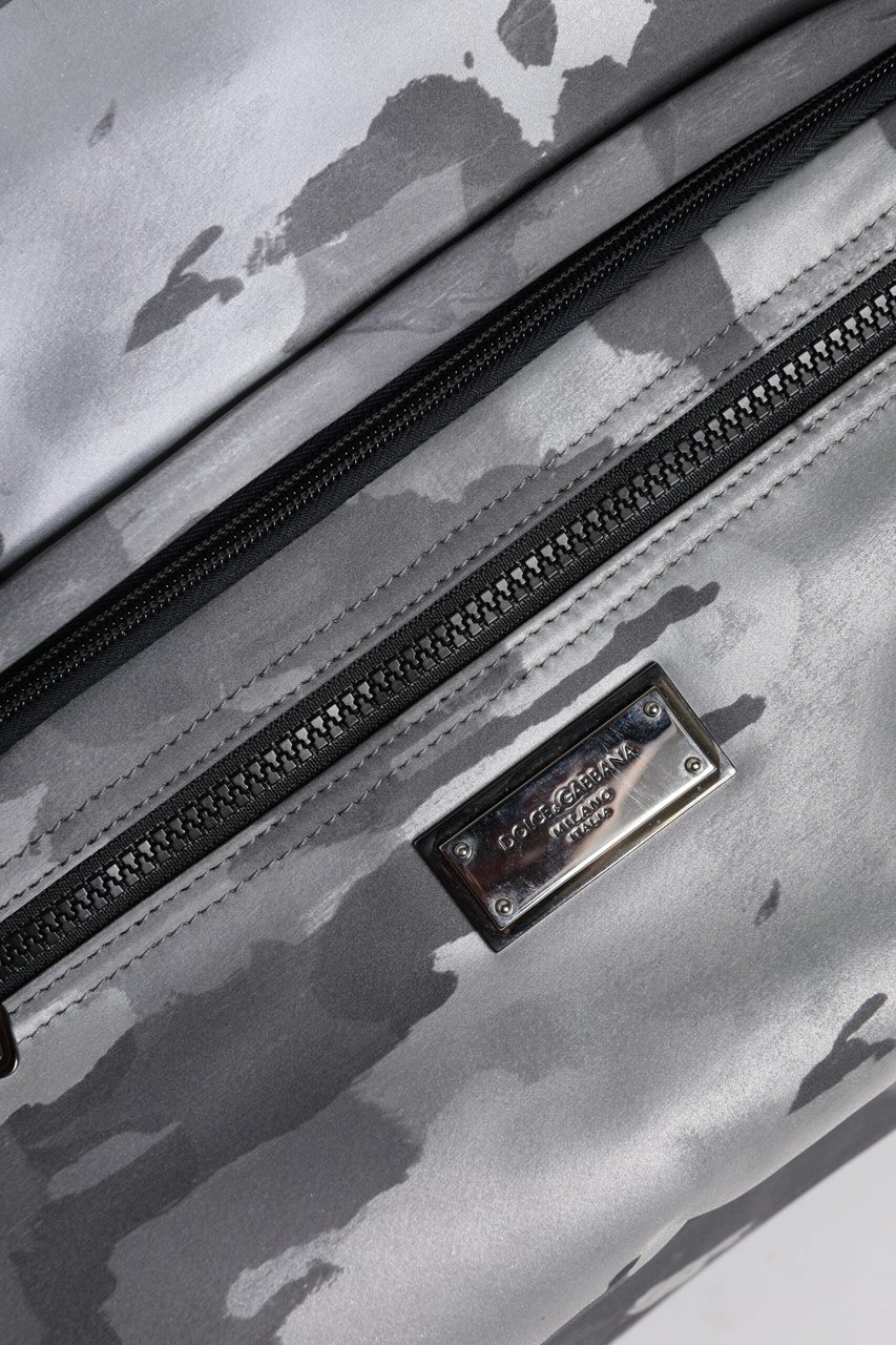 Dolce & Gabbana Black Camouflage Shoulder Strap Logo Plaque Bag Zwart