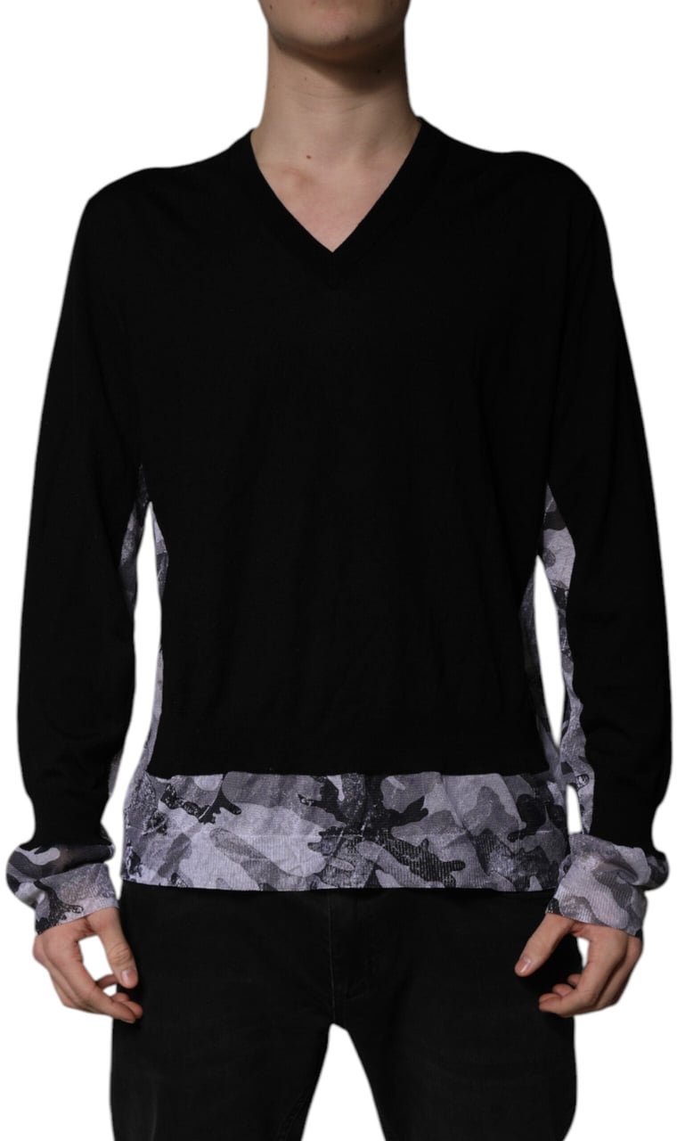 Dolce & Gabbana Black Camouflage V-neck Pullover Sweater Zwart
