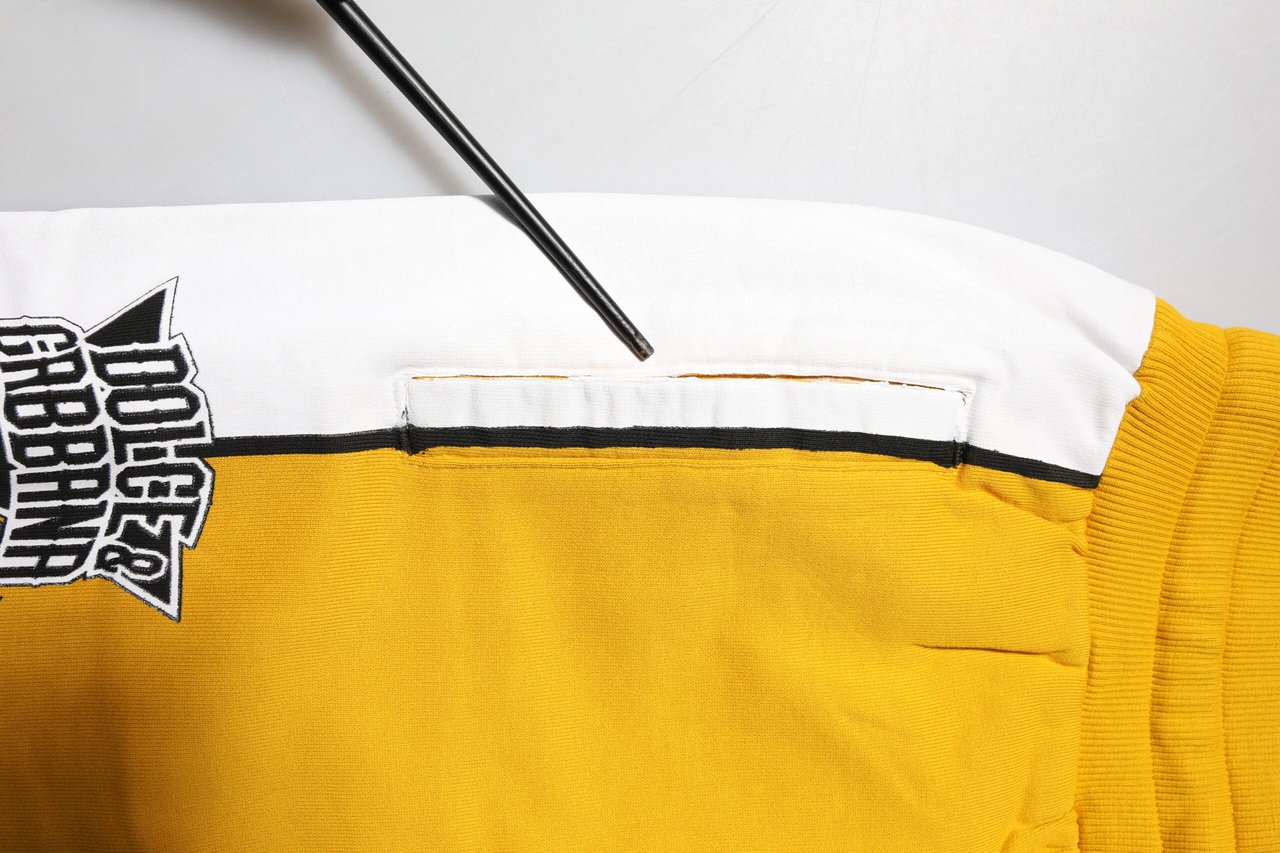 Dolce & Gabbana Yellow Cotton Drawstring Jogger Pants Geel