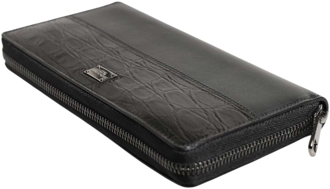 Dolce & Gabbana Black Leather Logo Plaque Zip Around Continental Wallet Zwart
