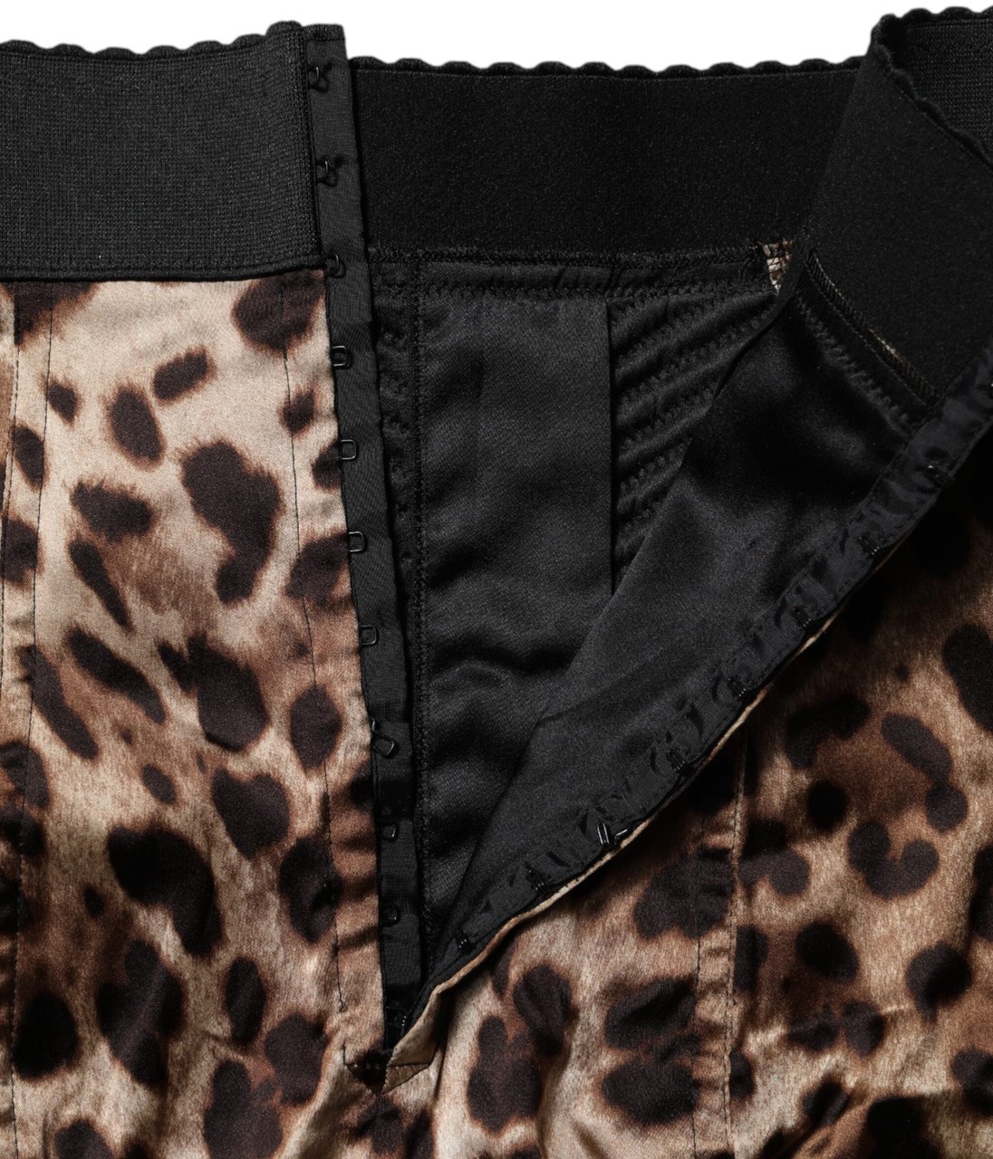 Dolce & Gabbana Brown Leopard High Waist Hot Pants Shorts Bruin