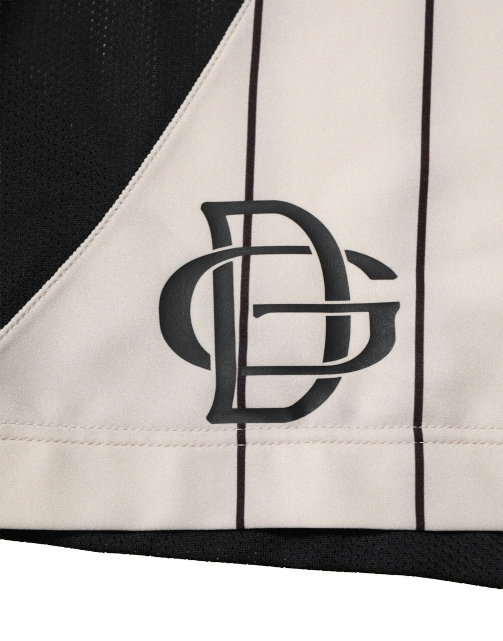 Dolce & Gabbana Off White Polyester DG Logo Sweatshorts Shorts Wit