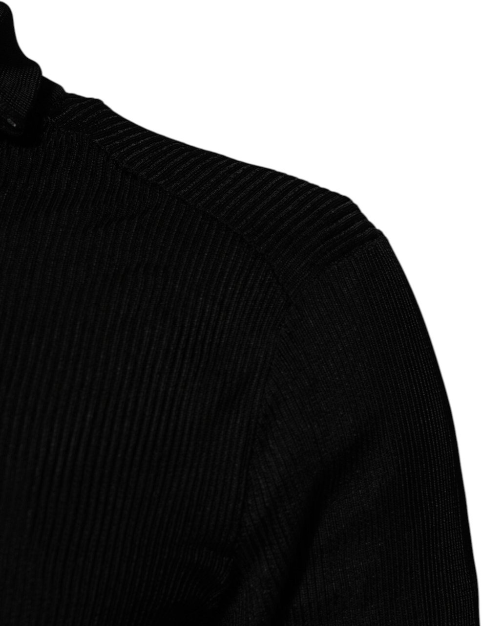 Dolce & Gabbana Black Viscose Turtle Neck Pullover Sweater Zwart