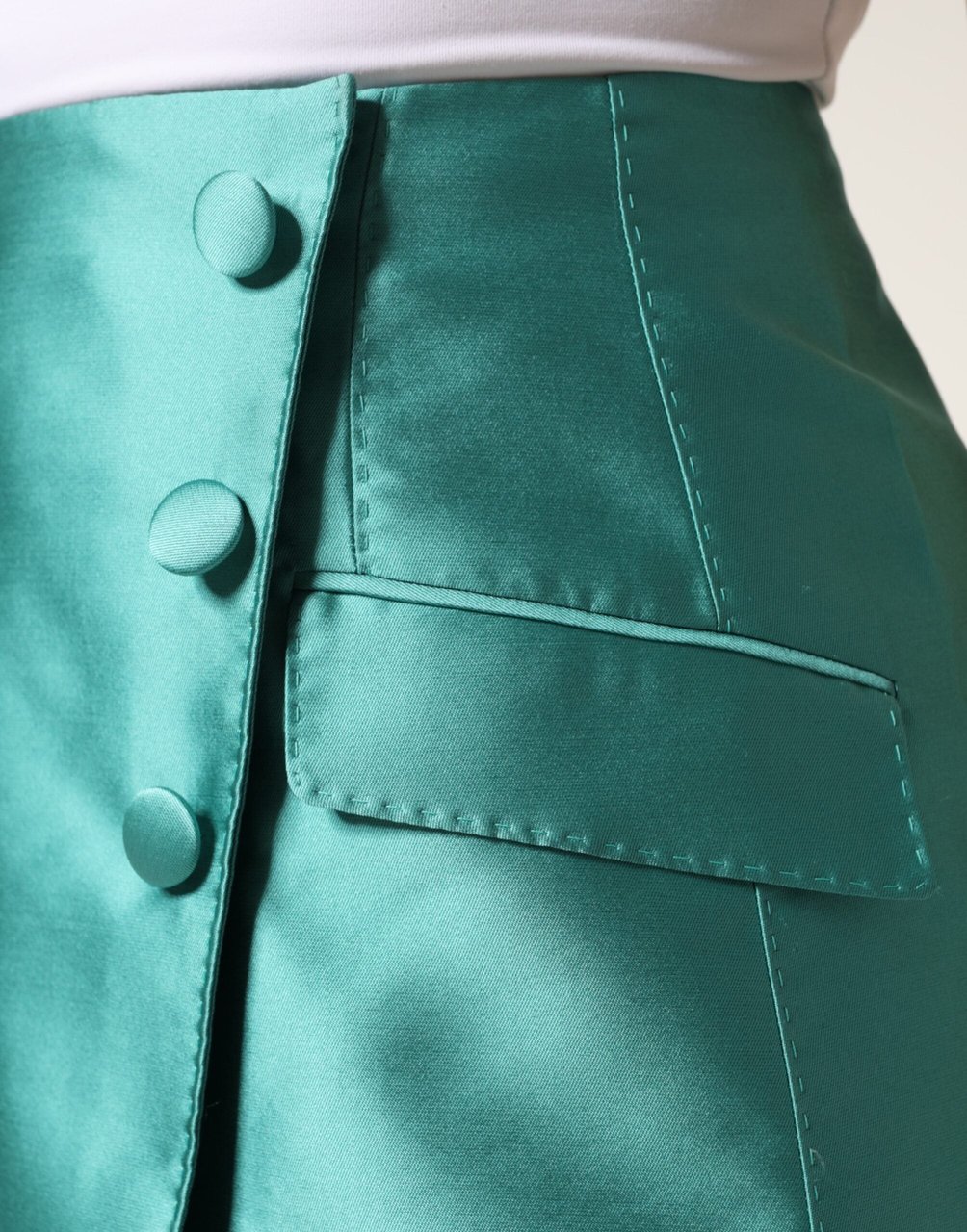 Dolce & Gabbana Green Polyester Button High Waist Mini Skirt Groen