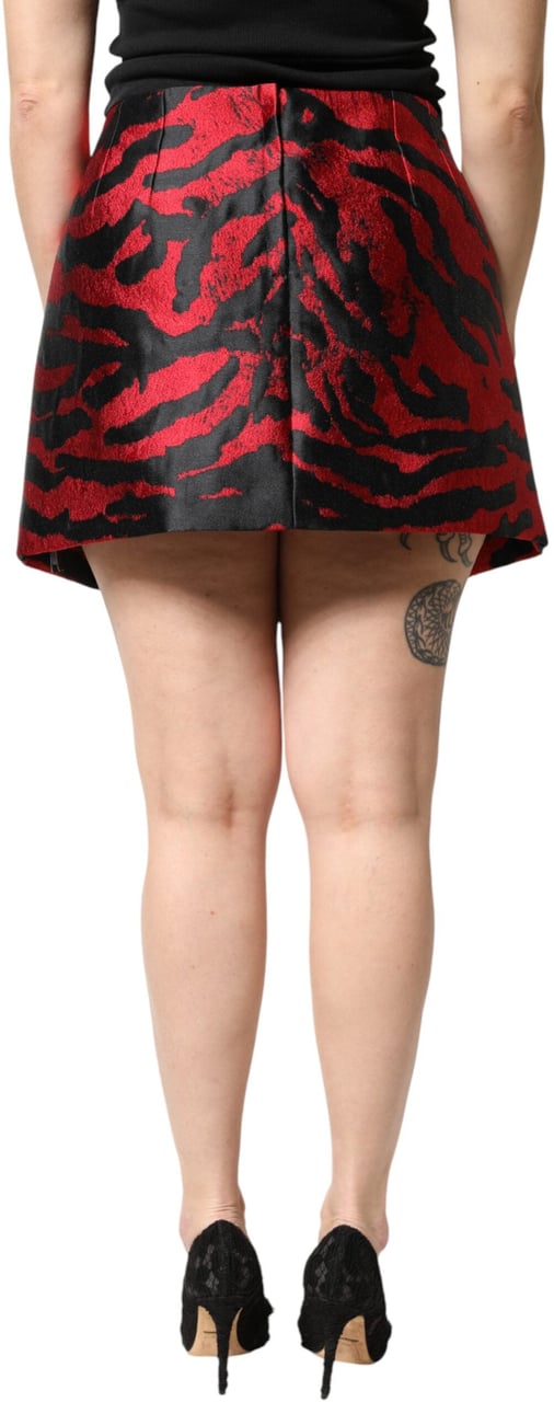 Dolce & Gabbana Black Red Jacquard High Waist Mini Skirt Zwart