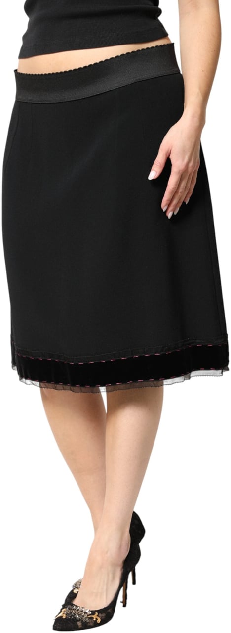Dolce & Gabbana Black Mid Waist A-line Knee Length Skirt Zwart