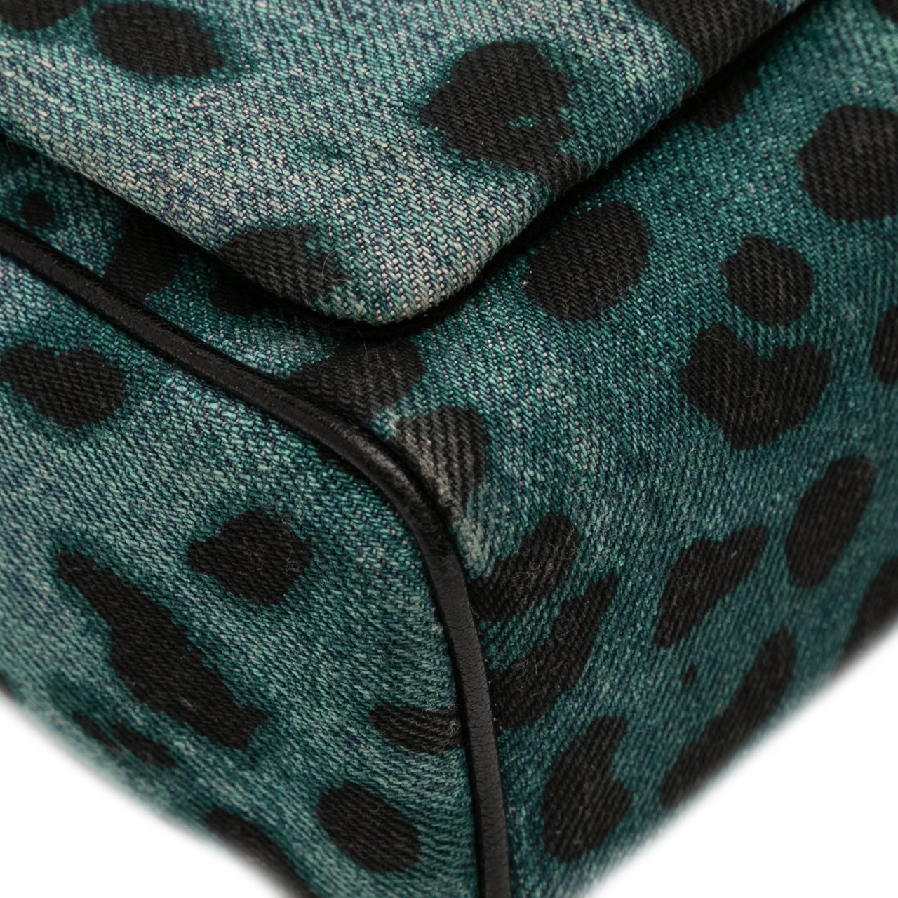 Dolce & Gabbana Leopard Printed Denim Flap Crossbody Groen