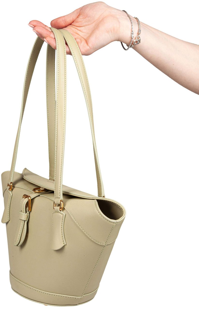 Dolce & Gabbana Dolce & gabbana sage green leather coffa capri bag Groen