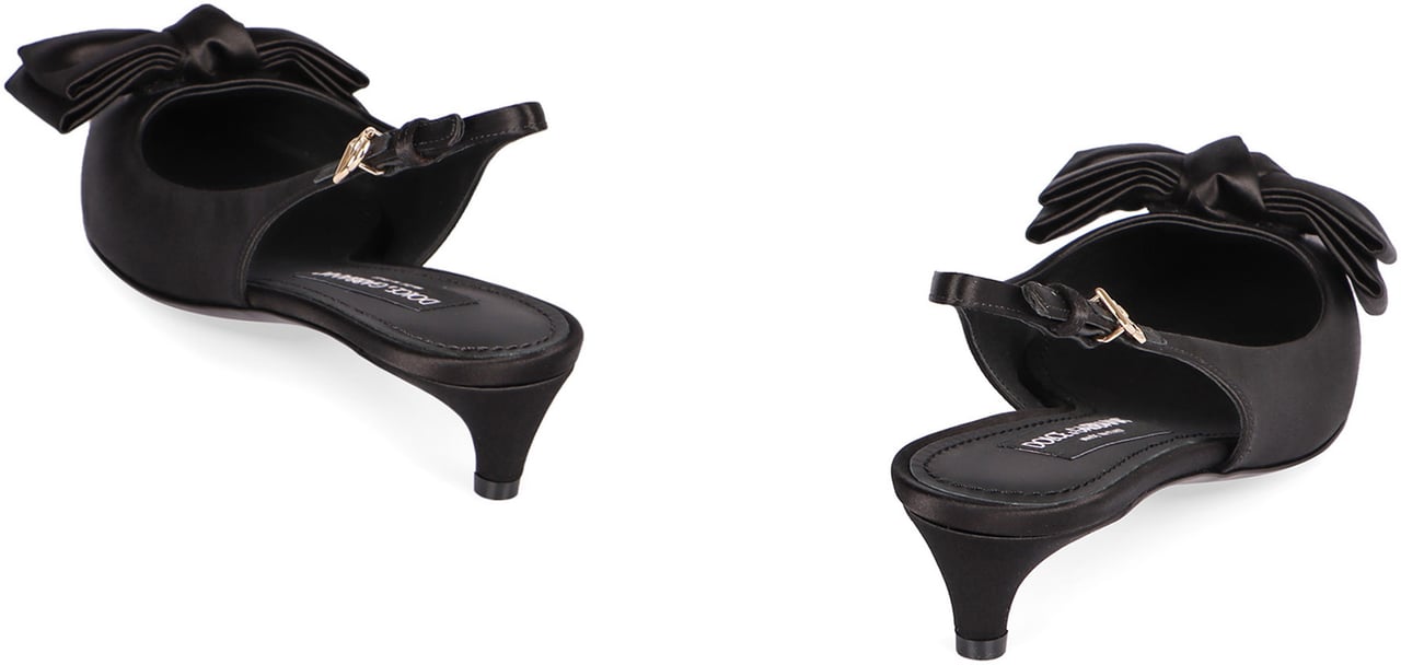 Dolce & Gabbana Satin slingback pumps Zwart