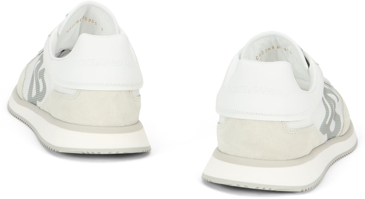 Dolce & Gabbana Sneakers with logo Wit