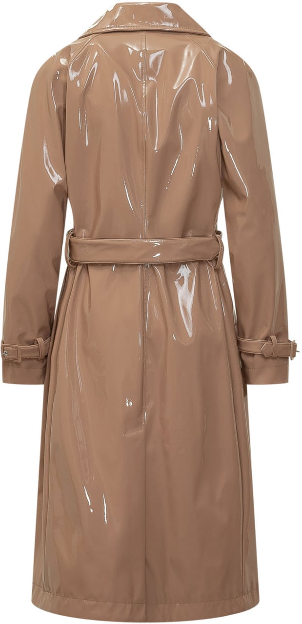 Dolce & Gabbana Cappotto Trench in Vernice con Cintura Beige