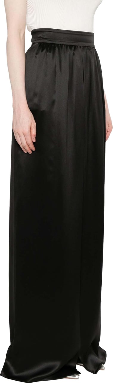 Dolce & Gabbana Maxi Skirt in Smooth Viscose with Gathered Waistband Zwart