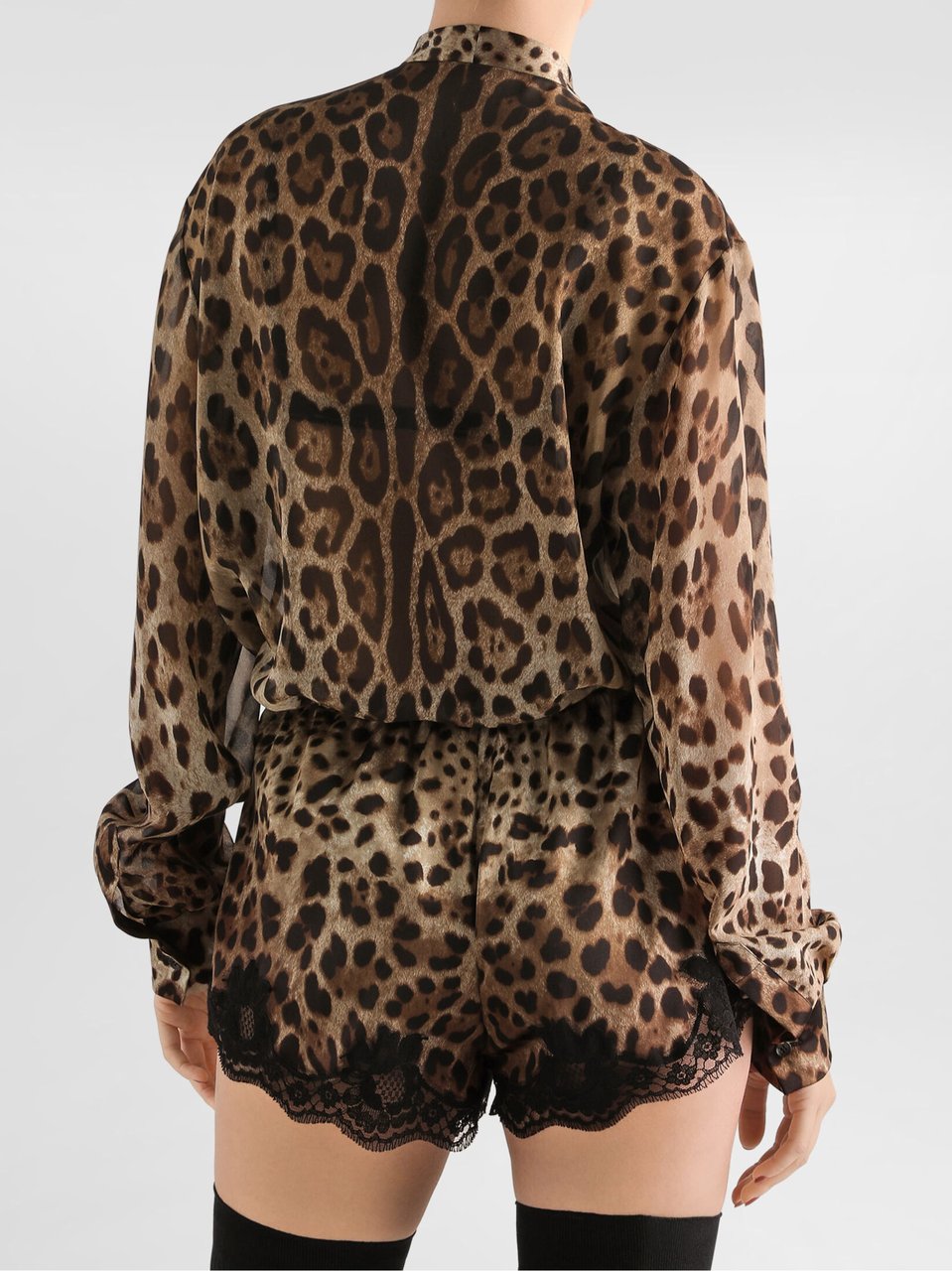 Dolce & Gabbana Leopard Print Silk Bow Blouse Zwart